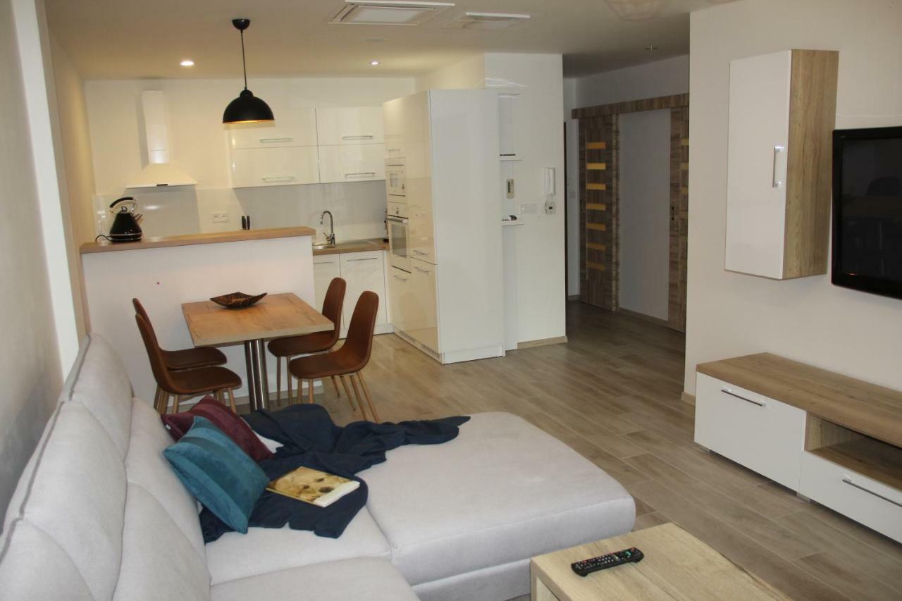 Rezidencia Amelia - Apartman Sofia Бардейовське-Купеле Екстер'єр фото